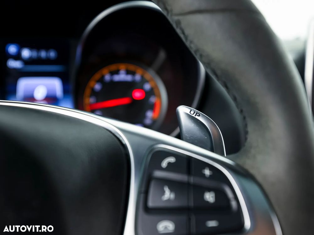 Mercedes-Benz AMG GT S Coupe Speedshift 7G-DCT - 25