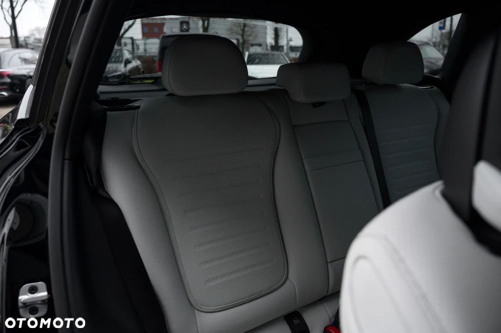 Mercedes-Benz GLC 220 d mHEV 4-Matic AMG Line - 14