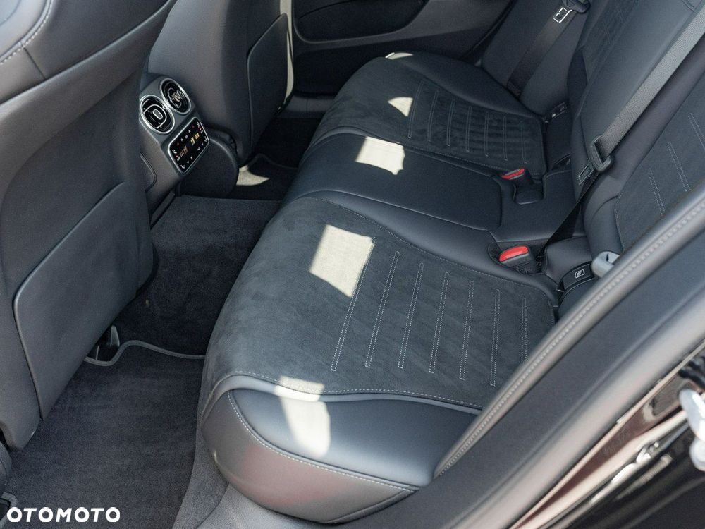 Mercedes-Benz Klasa C - 29