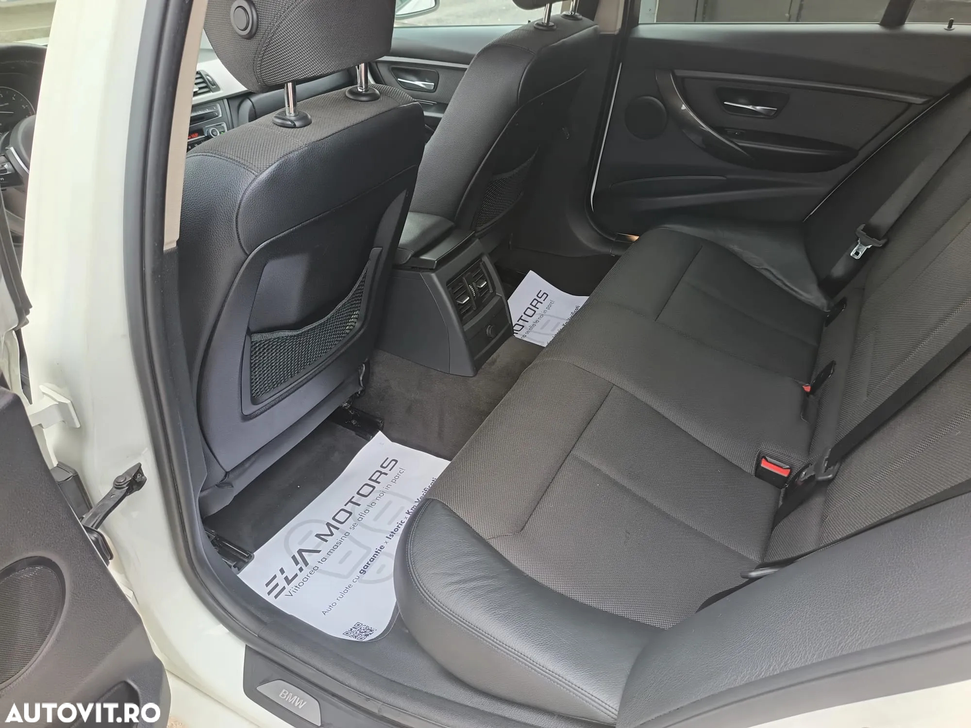 BMW Seria 3 320d Touring xDrive Sport-Aut. - 18