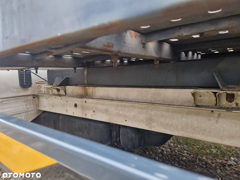 Volkswagen Crafter - 21