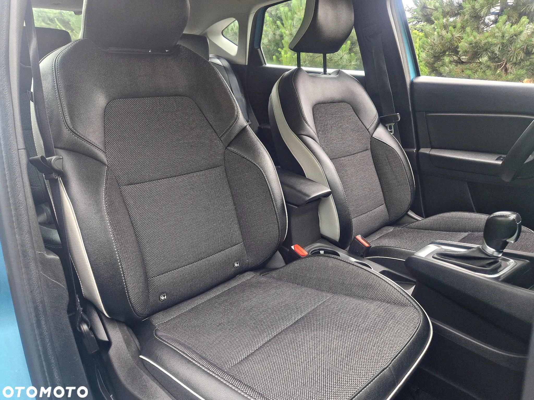 Renault Captur 1.3 TCe Intens EDC - 23