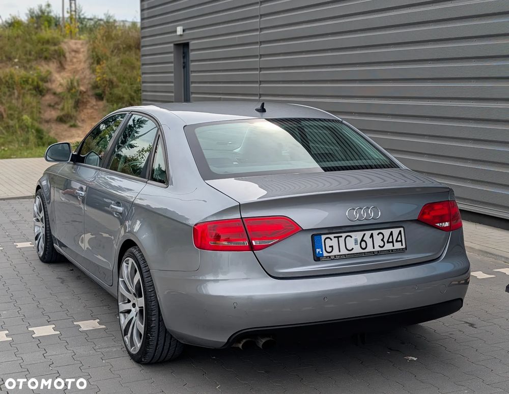 Audi A4 Limousine 2.0 TDI DPF Ambition - 11