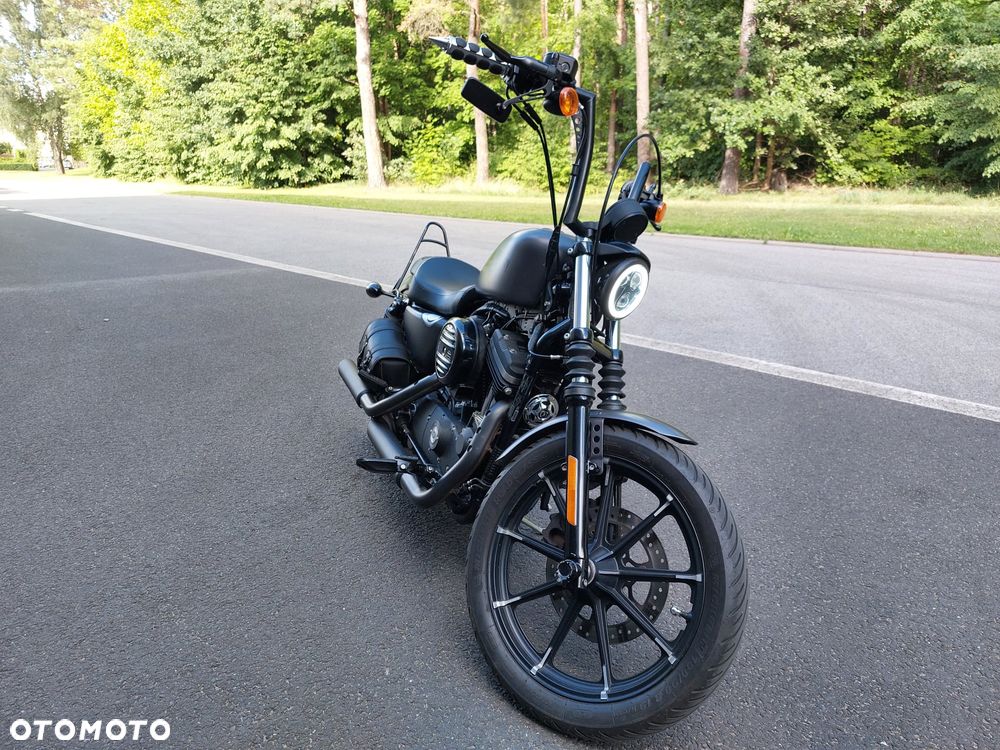 Harley-Davidson Sportster Iron 883 - 3