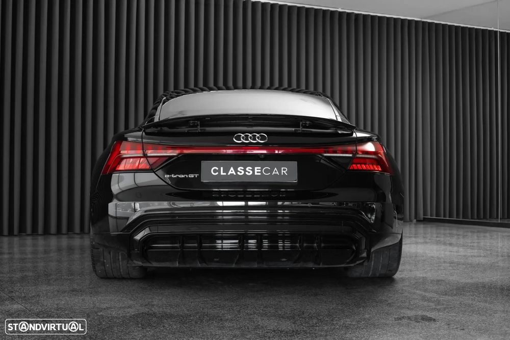 Audi e-tron GT quattro - 9