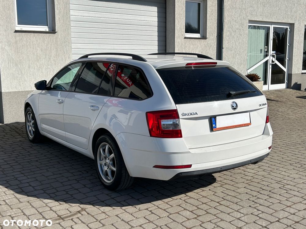 Skoda Octavia 1.6 TDI SCR Active - 4