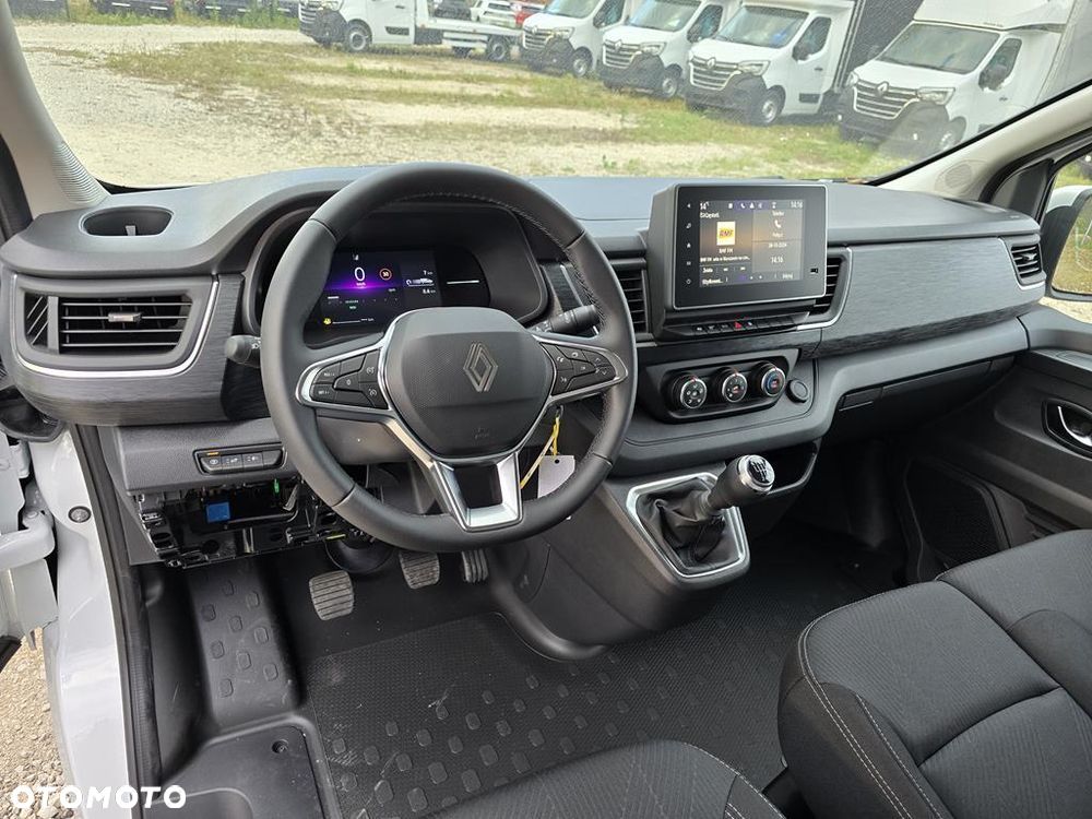 Renault Trafic - 10