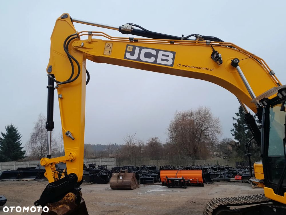 JCB 220x js220 - 16