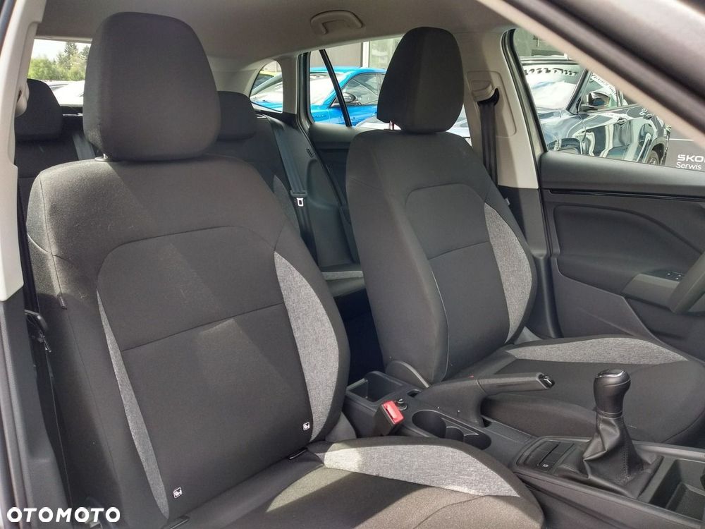 Skoda Scala 1.0 TSI Essence - 27