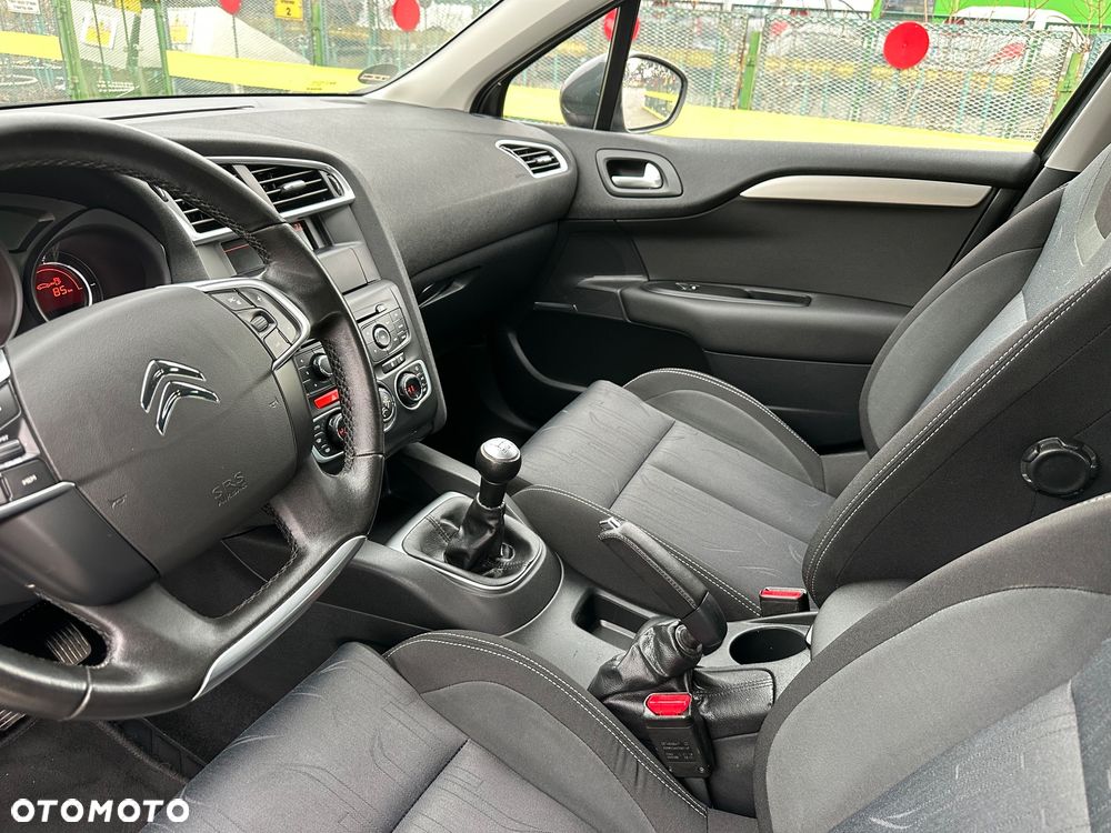 Citroën C4 VTi 120 Selection - 6