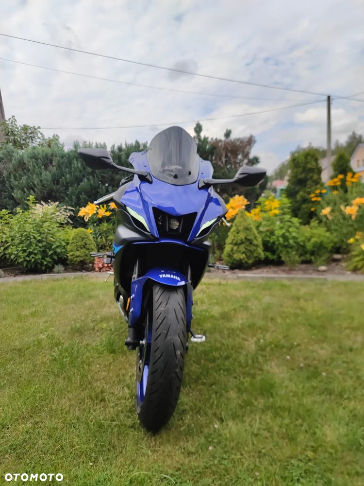 Yamaha R7 - 10