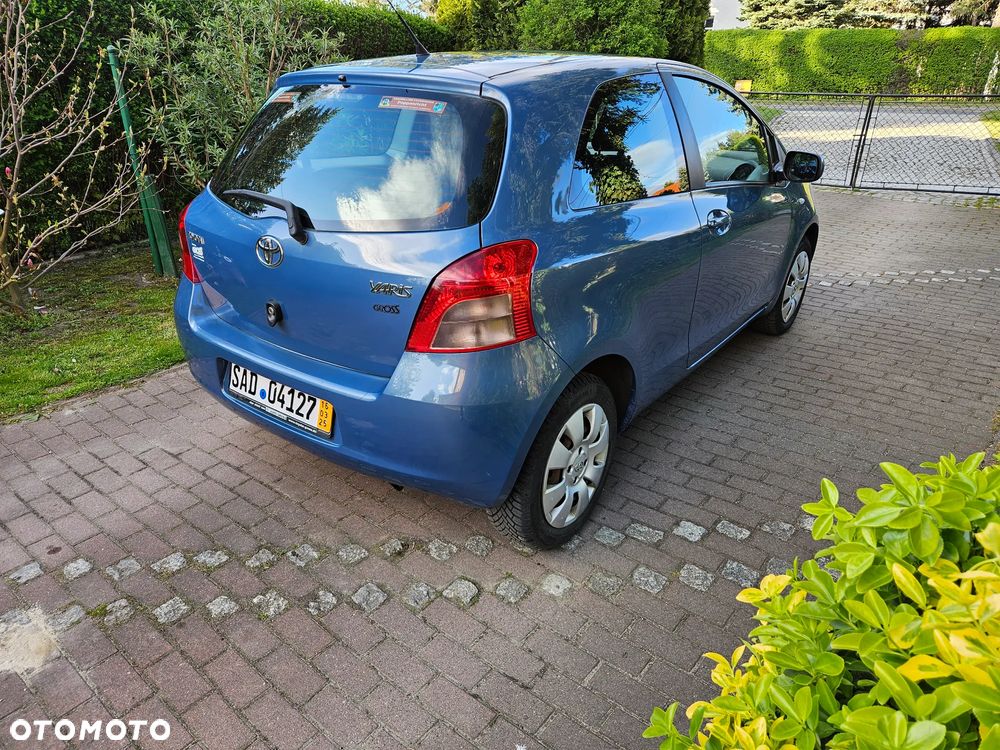 Toyota Yaris 1.0 Luna A/C - 8