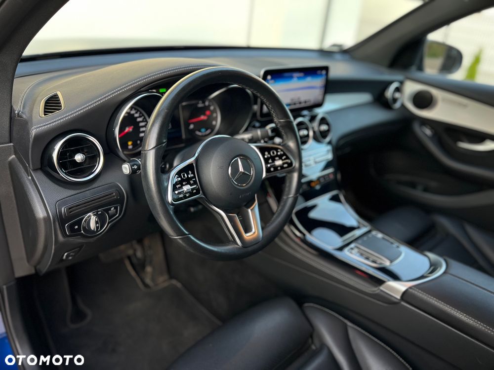 Mercedes-Benz GLC 200 - 28