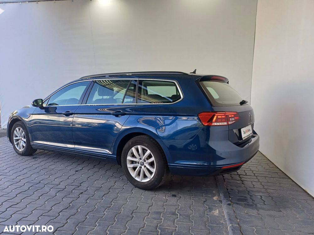 Volkswagen Passat 2.0 TDI DSG Comfortline - 4