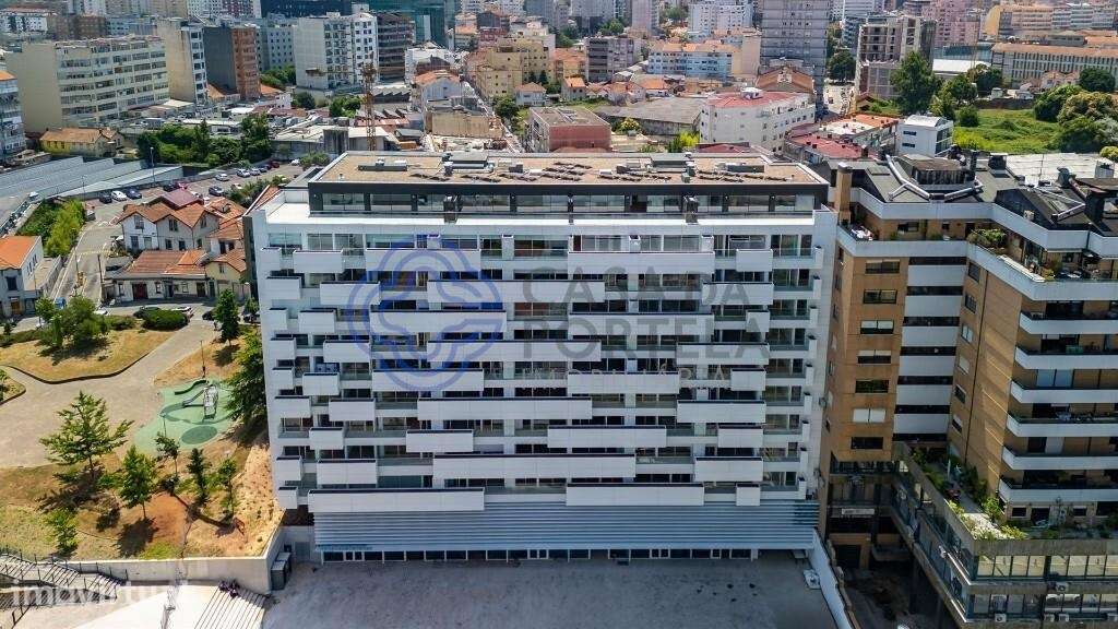 T3 novo, 8. º andar, sul | Varanda, 2 lugares de estacionamento, Junto - Grande imagem: 4/37