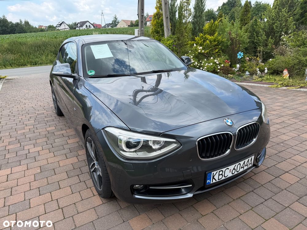 BMW Seria 1 116i Sport Line - 2