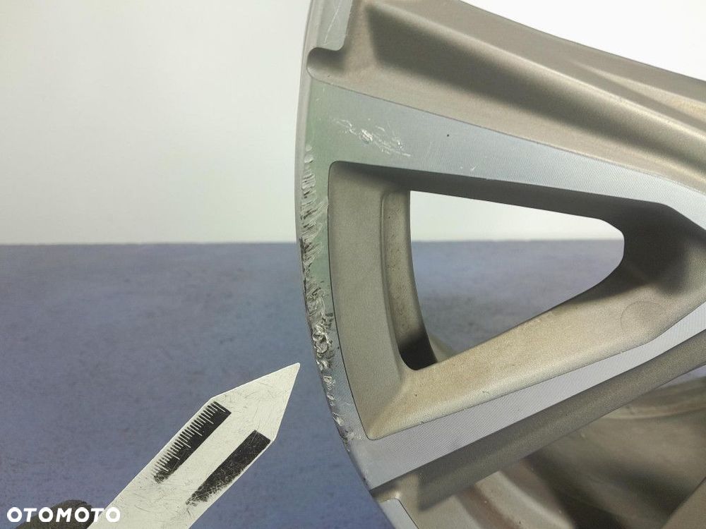 BMW 1 F40 FELGA ALUMINIOWA STYLING 557 8JX19 5X112 ET 54 8053525 - 2