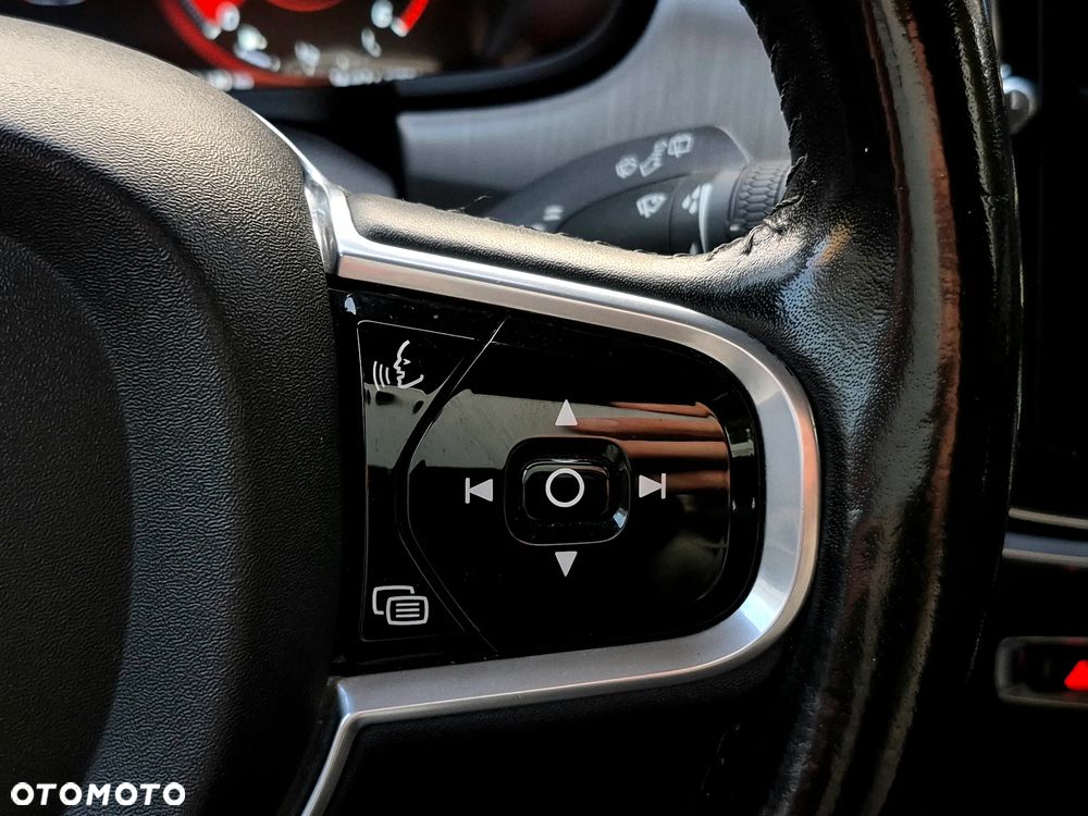Volvo V90 D3 Geartronic Momentum - 21