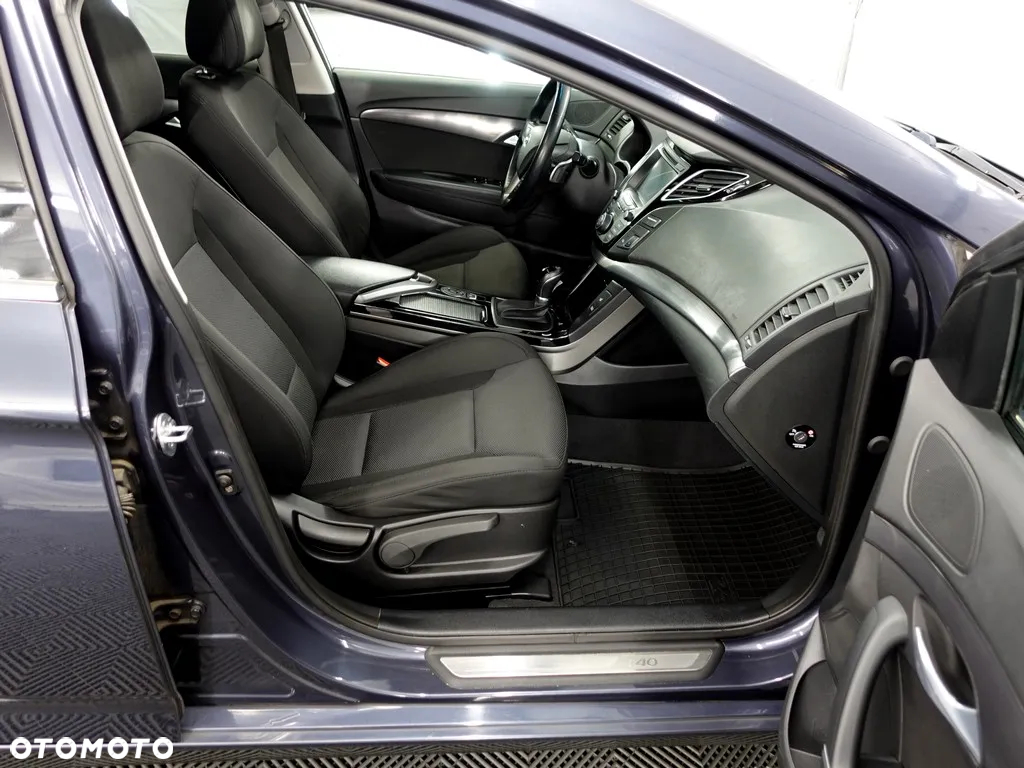 Hyundai i40 1.7 CRDi Premium DCT - 7