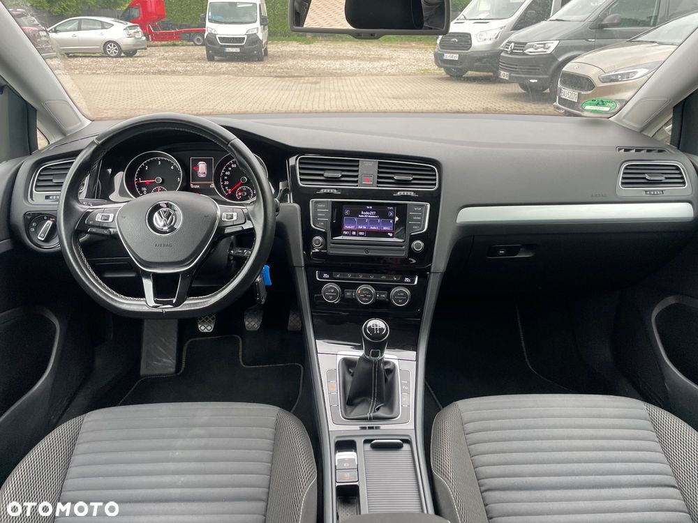 Volkswagen Golf 1.6 TDI BlueMotion Technology Cup - 18