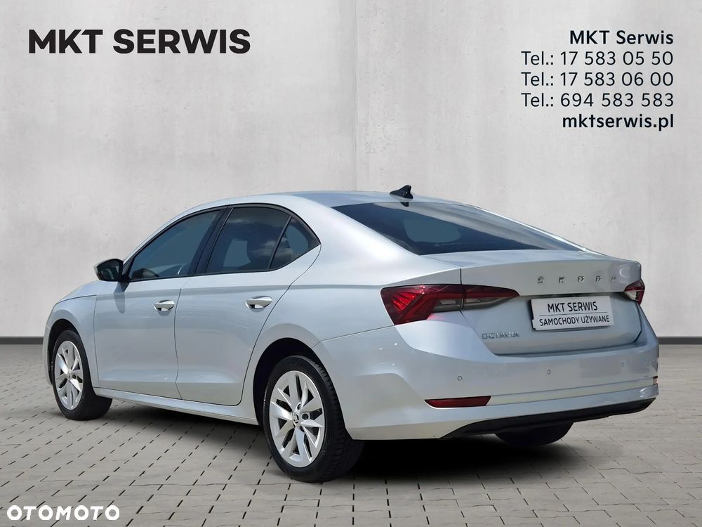 Skoda Octavia 2.0 TDI Ambition DSG - 3
