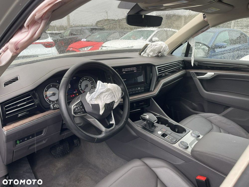 Volkswagen Touareg 3.0 V6 TDI 4Motion Elegance - 6