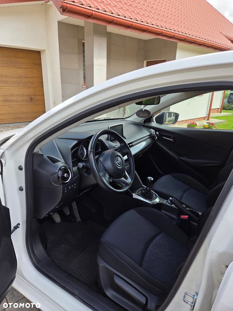 Mazda 2 - 11