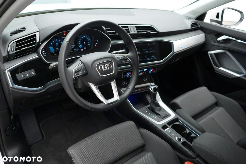 Audi Q3 Sportback - 18