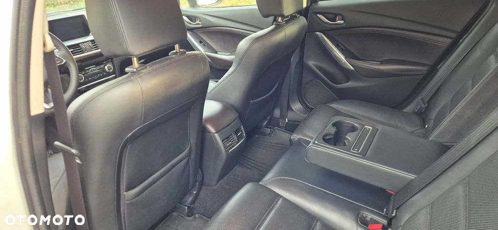 Mazda 6 - 10