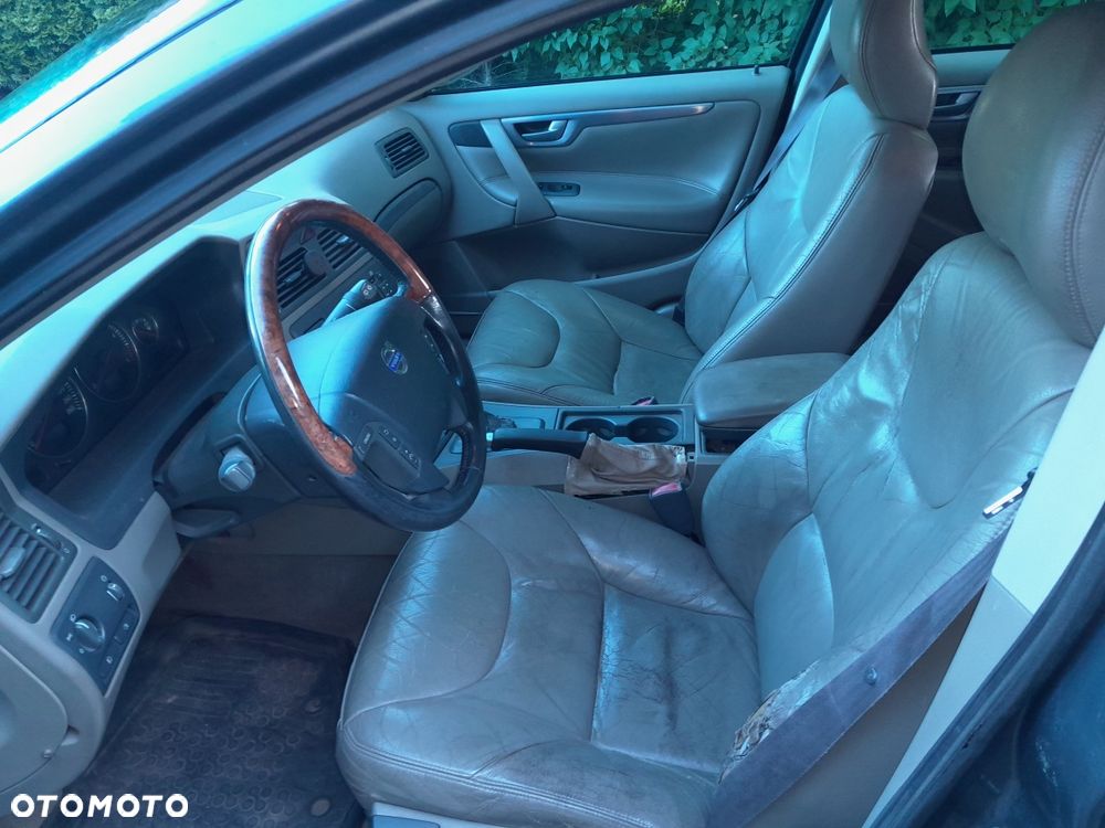 Volvo V70 - 4