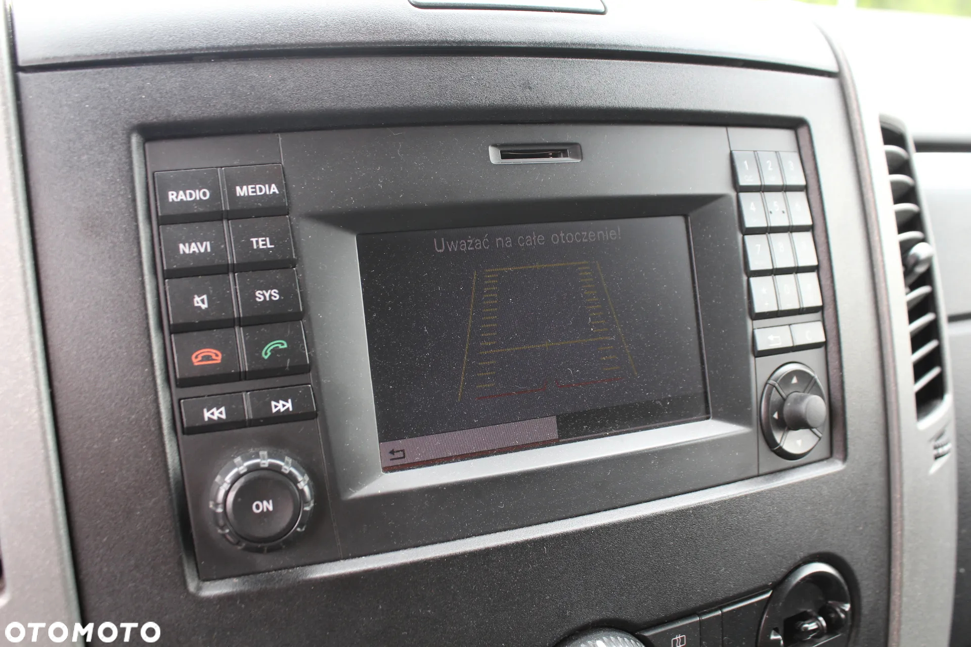 Volkswagen CRAFTER - 16