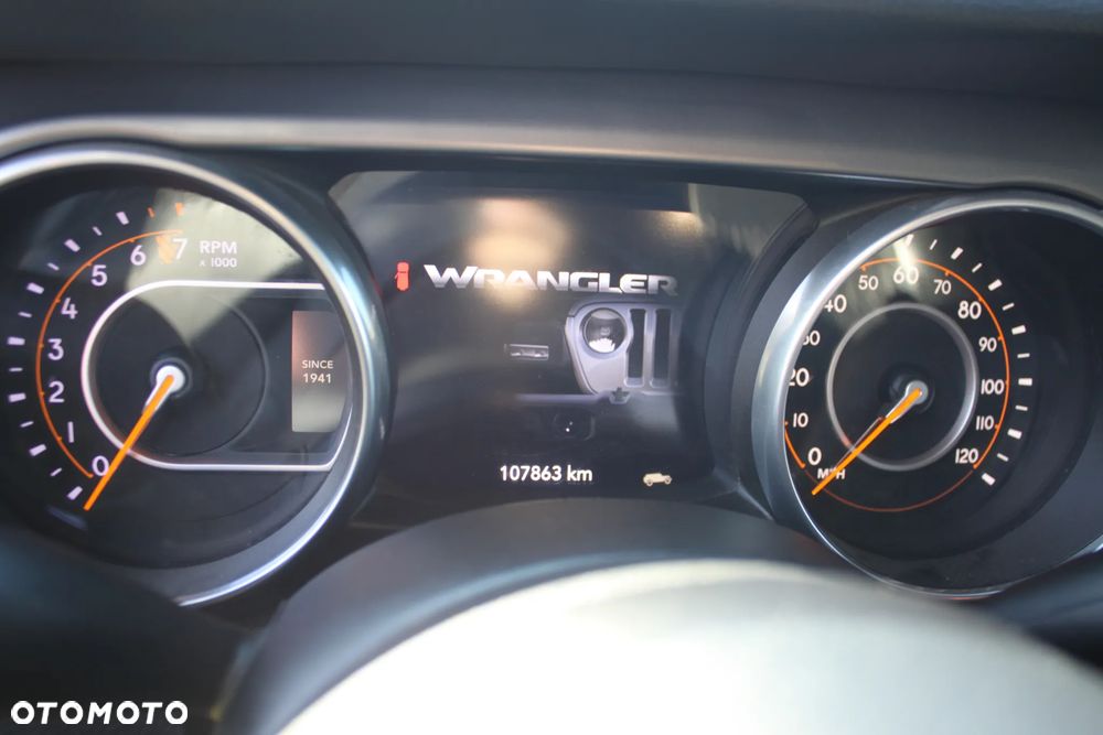 Jeep Wrangler - 20