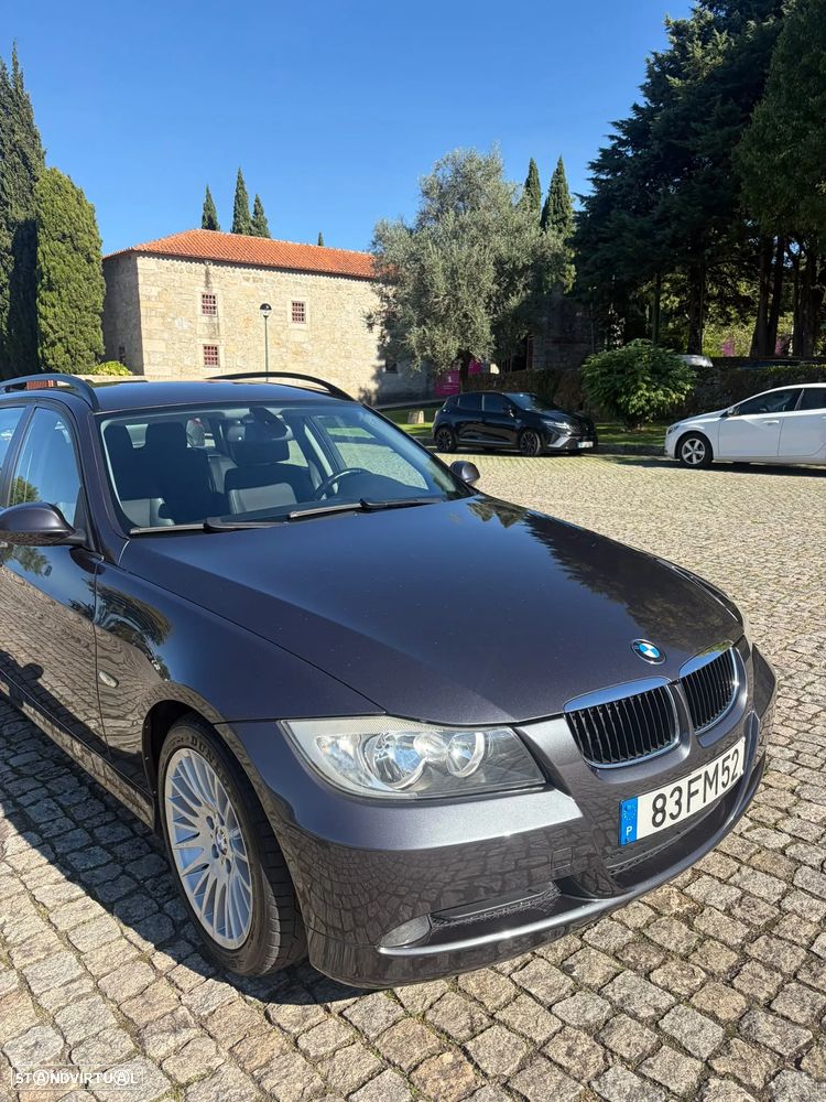 BMW 320 d Sport - 4