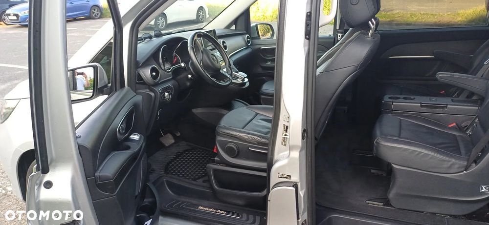 Mercedes-Benz Klasa V 250 (BlueTEC) d Avantgarde 7G-Tronic - 9