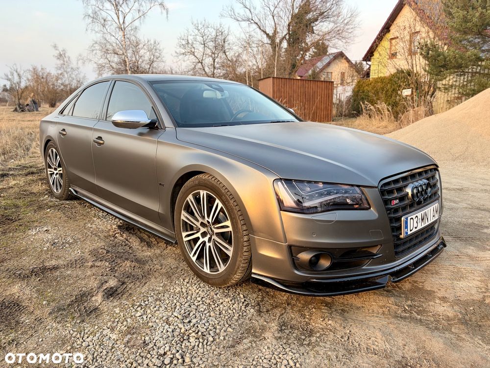 Audi S8 - 17