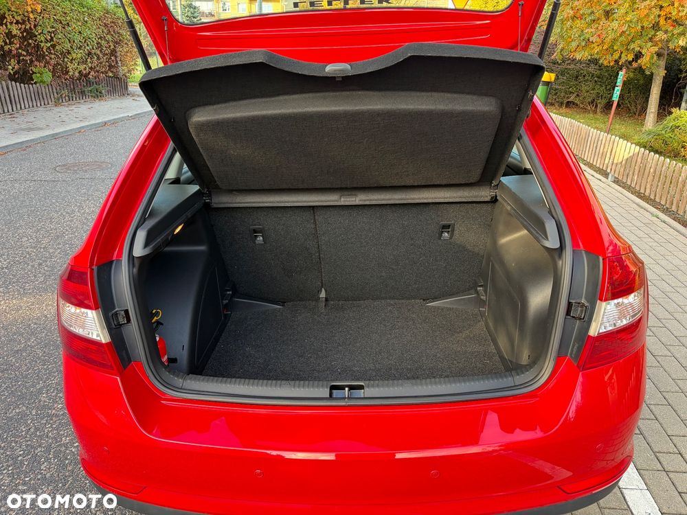 Skoda RAPID 1.2 TSI Active - 11