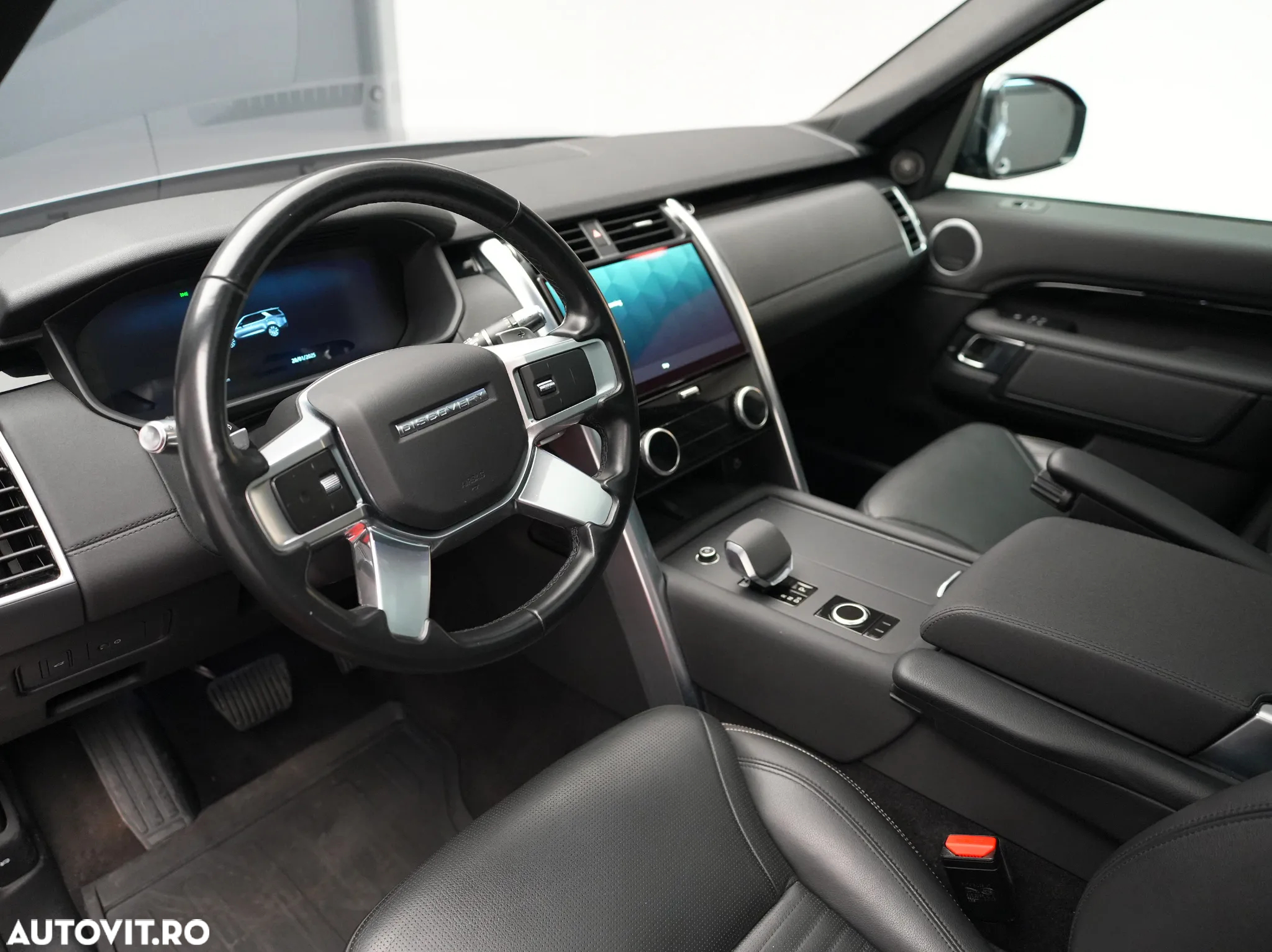 Land Rover Discovery 3.0 D250 MHEV SE - 12