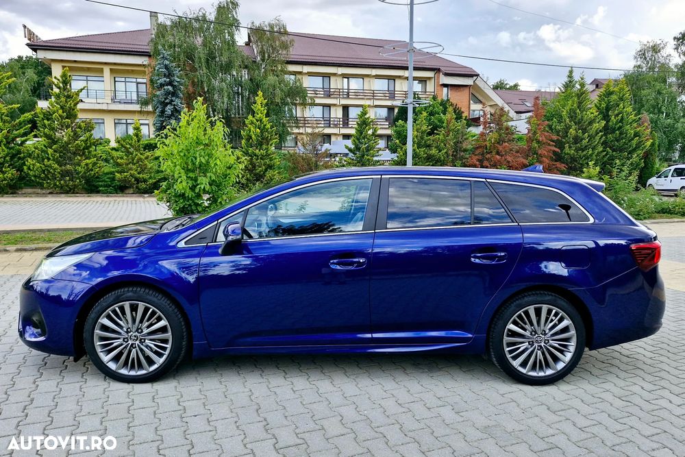 Toyota Avensis 2.0 D-4D Executive - 2