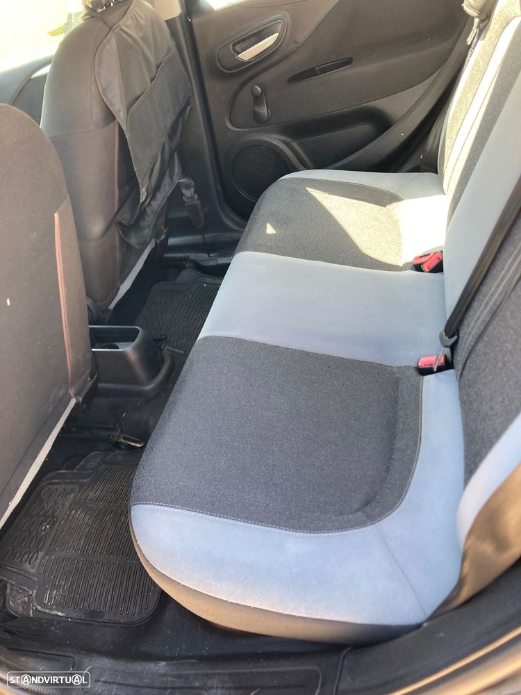 Fiat Punto Evo 1.3 M-Jet Dynamic - 12