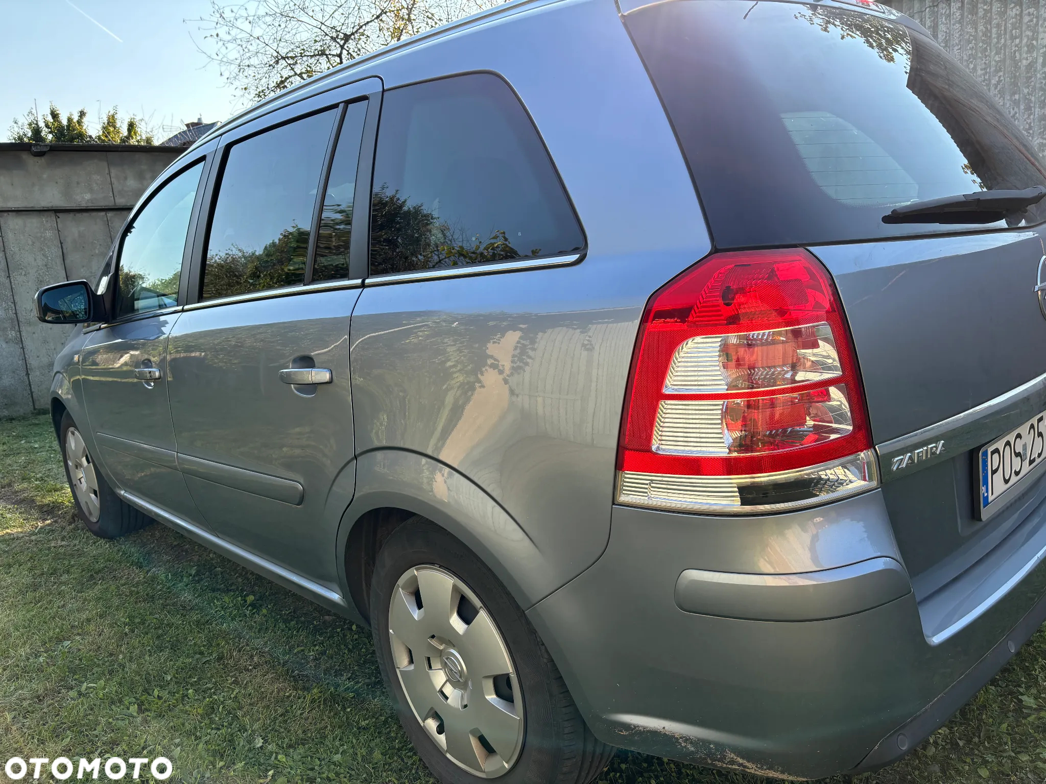 Opel Zafira 1.8 Cosmo - 4