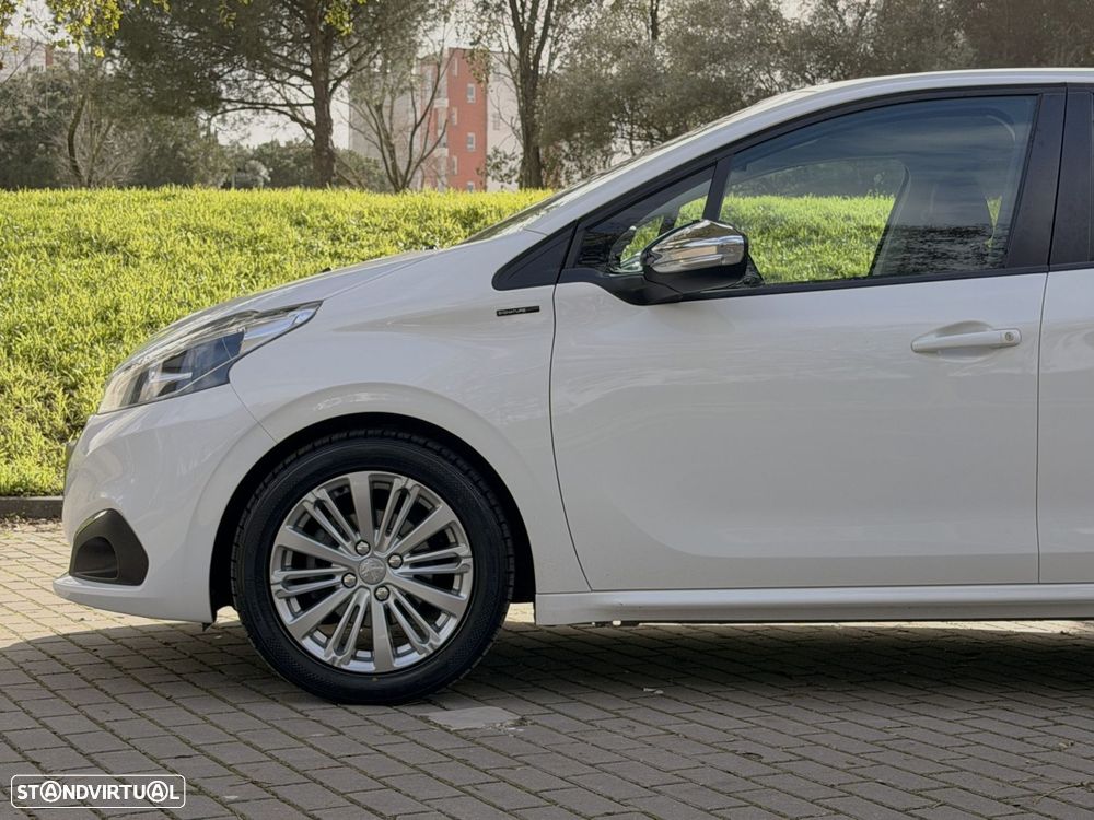 Peugeot 208 1.5 BlueHDi Signature - 13