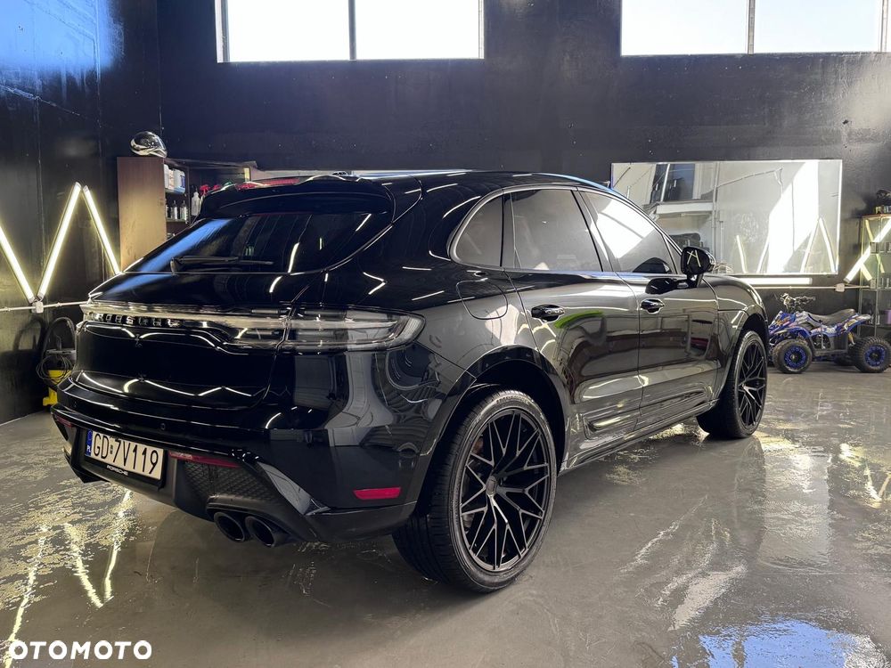 Porsche Macan - 4
