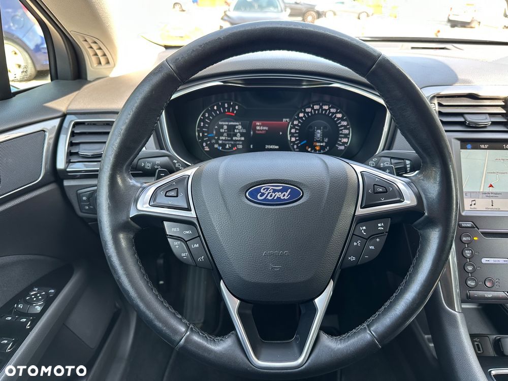 Ford Mondeo 2.0 EcoBlue Titanium - 23