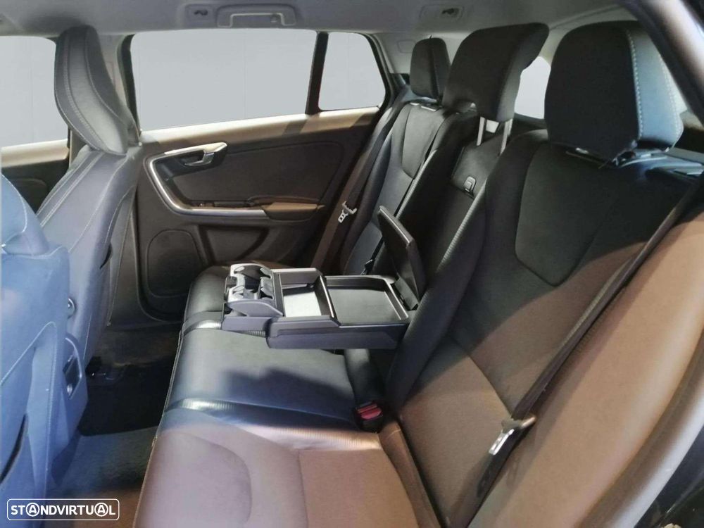 Volvo V60 - 23