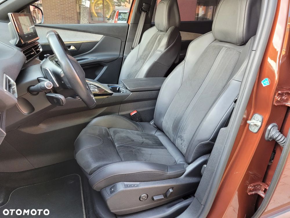 Peugeot 5008 PureTech 180 EAT8 Stop & Start GT Pack - 12