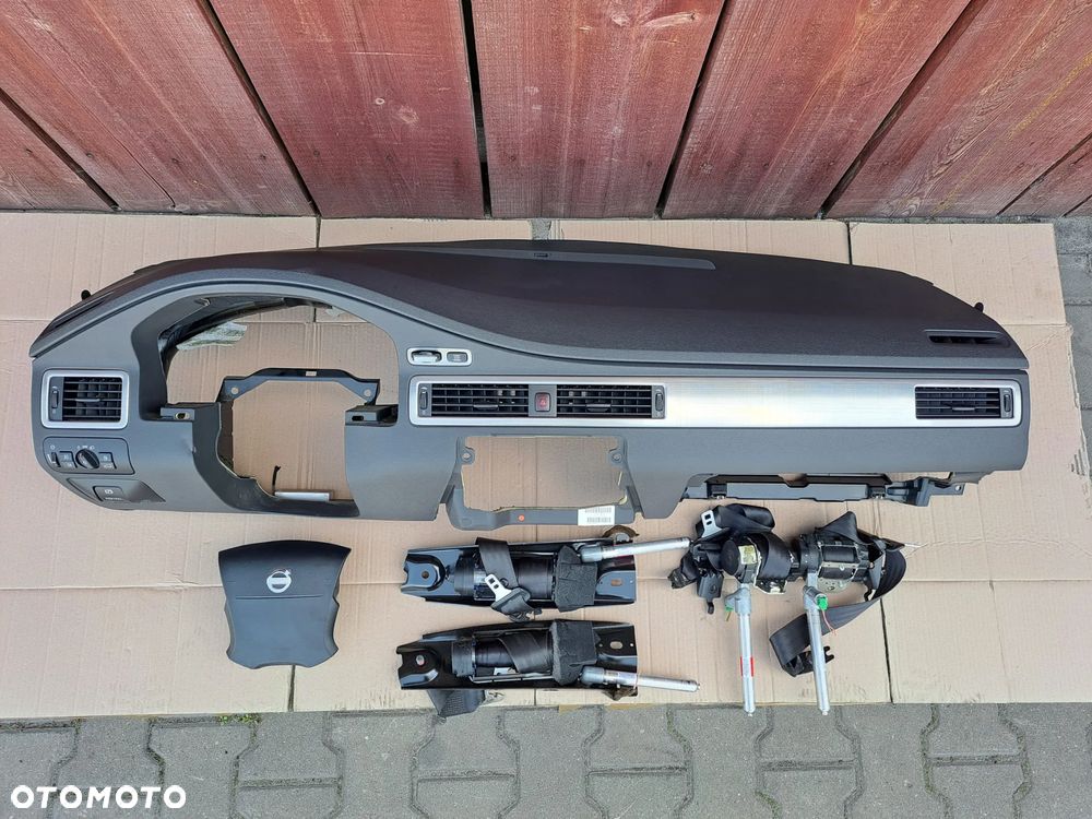 VOLVO V70 III / XC70 II / S80 II DESKA KONSOLA AIRBAG PODUSZKI PASY ORYGINAŁ 06-13R - 2