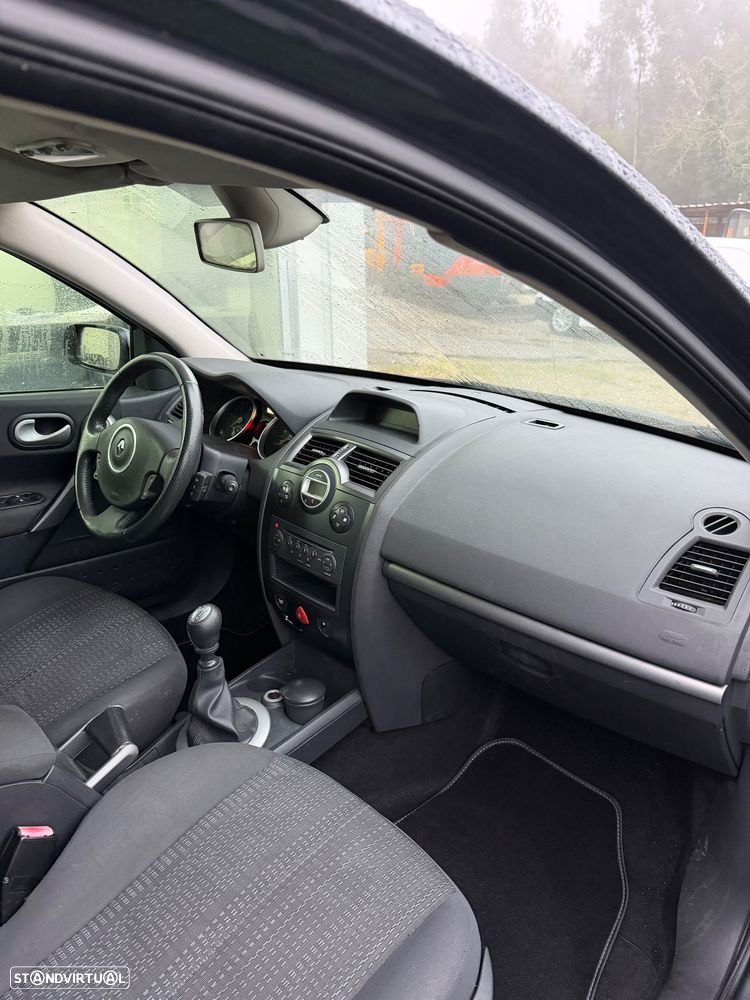 Renault Mégane Break 1.5 dCi Dynamique - 6