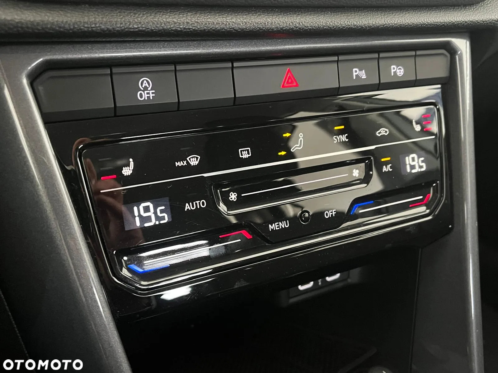 Volkswagen T-Roc 1.5 TSI Style DSG - 29