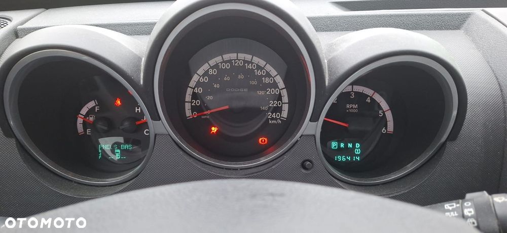 Dodge Nitro 2.8 CRD DPF Automatik SXT - 16