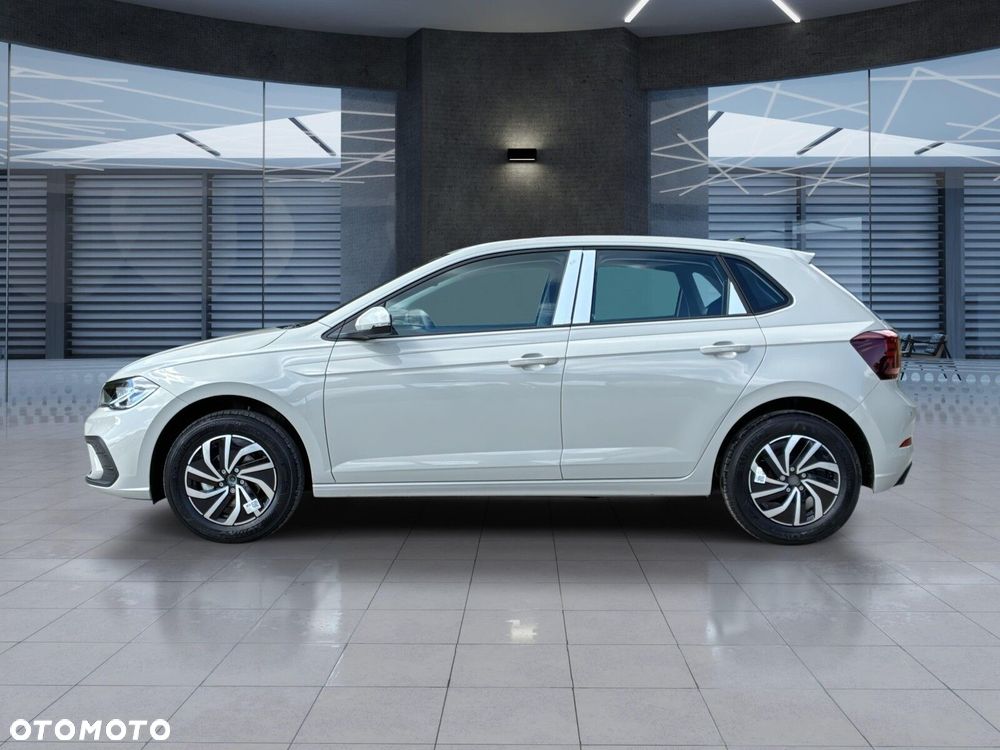 Volkswagen Polo - 12